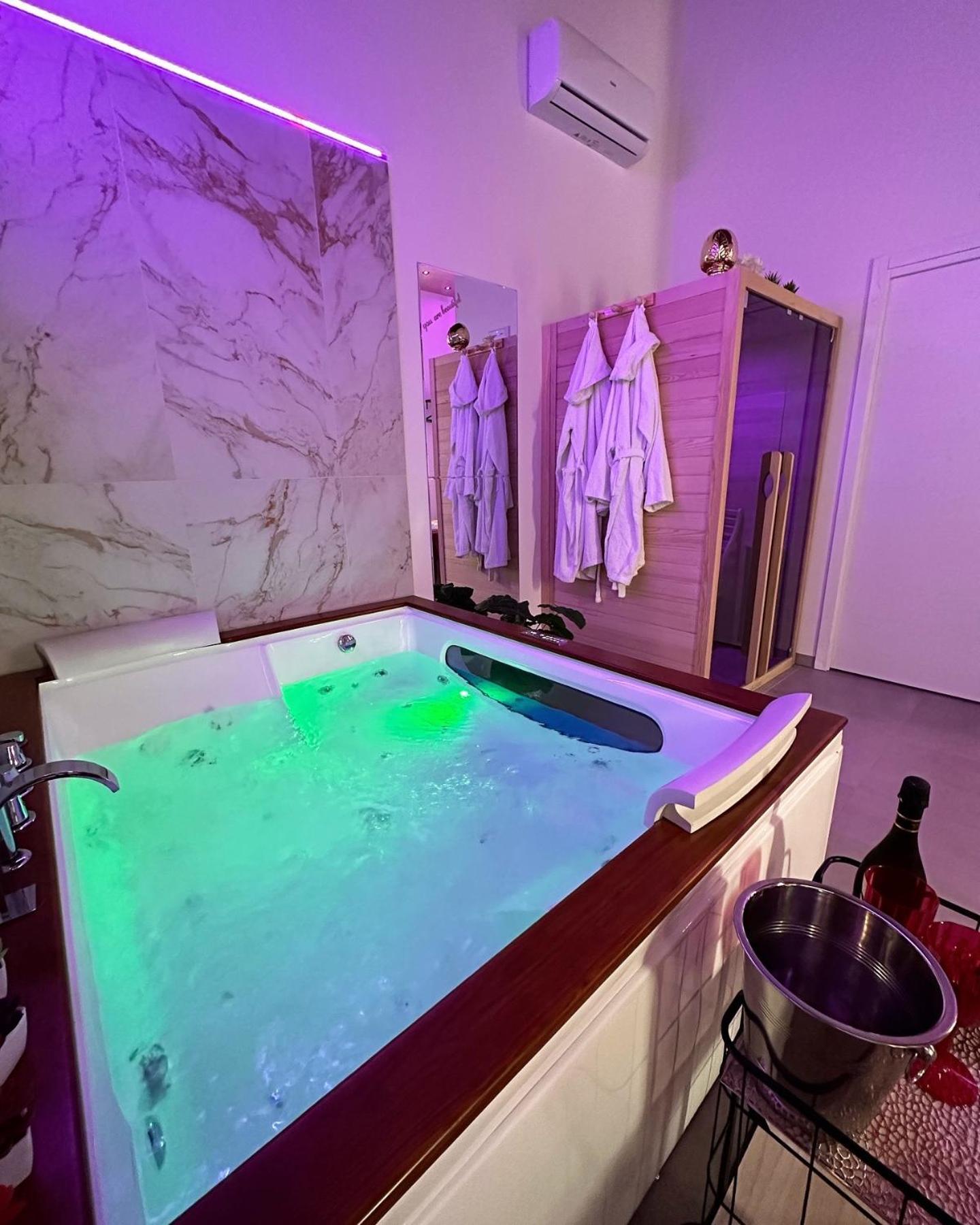 Atanasia Suite Ачиреале Экстерьер фото
